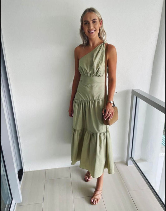 Lola Midi